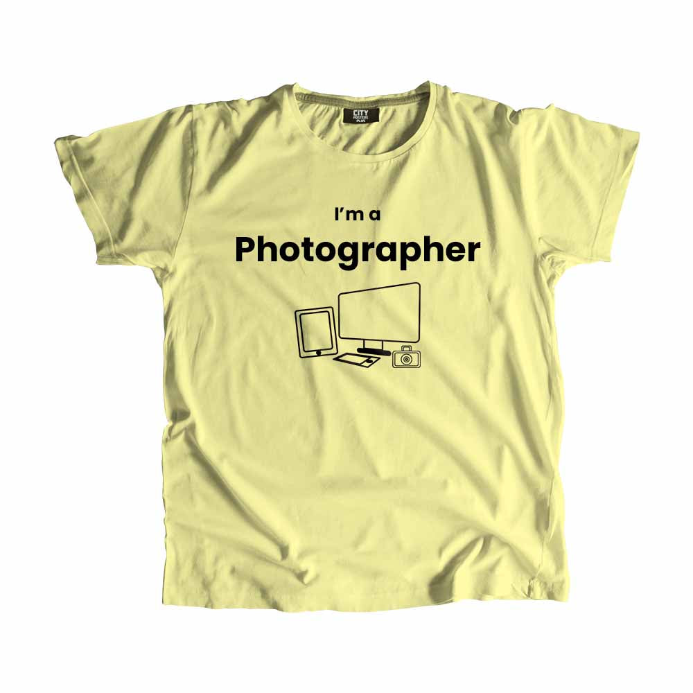 Photographer Men Unisex T-Shirt (Butter Yellow)