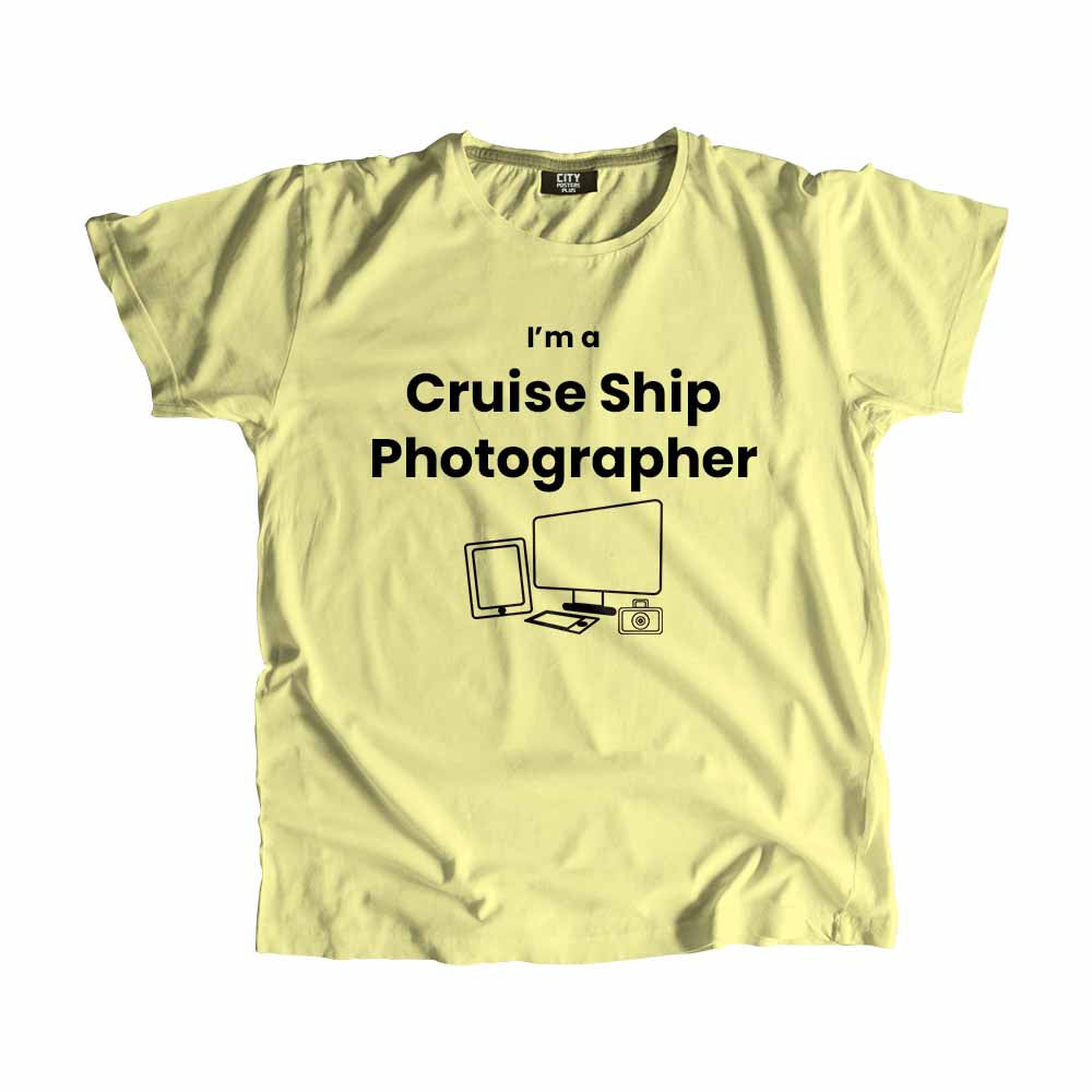 Cruise Ship Photographer Men Unisex T-Shirt (Butter Yellow)