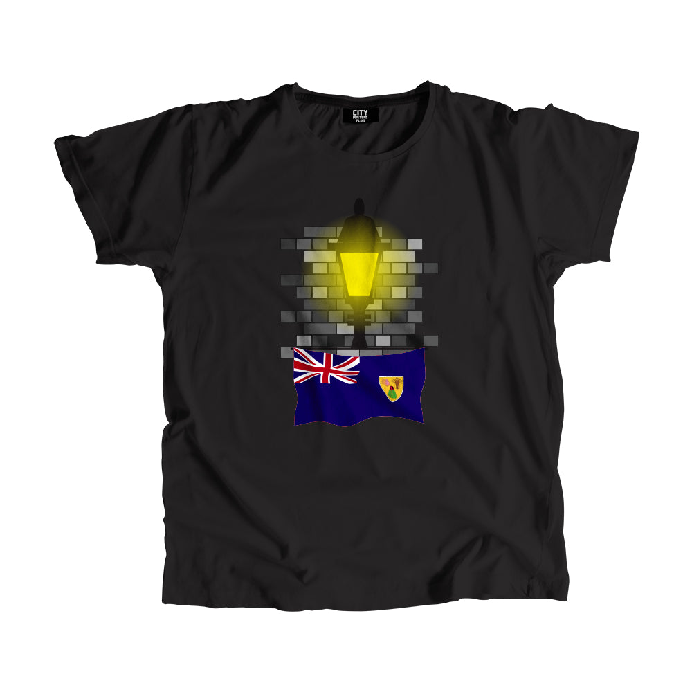 Turks and Caicos Islands Street Lamp Bricks Men Unisex T-Shirt